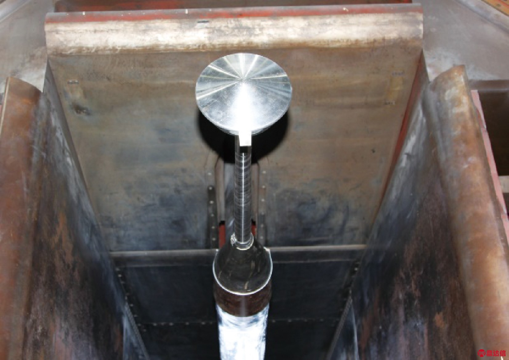 width=303,height=214,dpi=110
